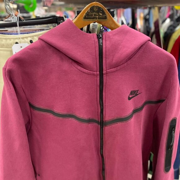 Nike Tech Fleece Full Zip  Hoodie Burgundy (Large) - Picture 2 of 7